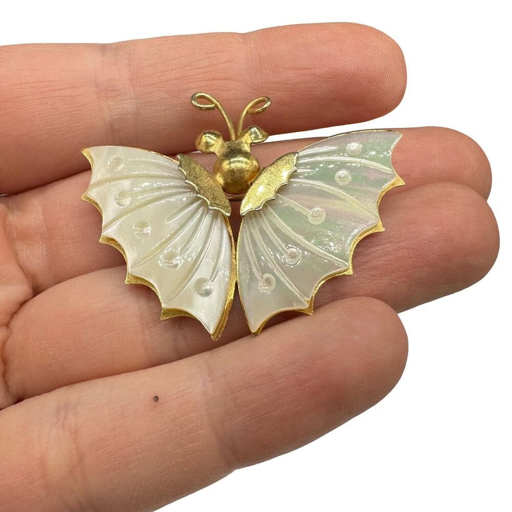Vintage Jewelry Mother of Pearl gold tone butterfly brooch butterfly pin